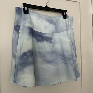 CALIA Women’s Golf Skort Beautiful blue and white pattern Size XL
